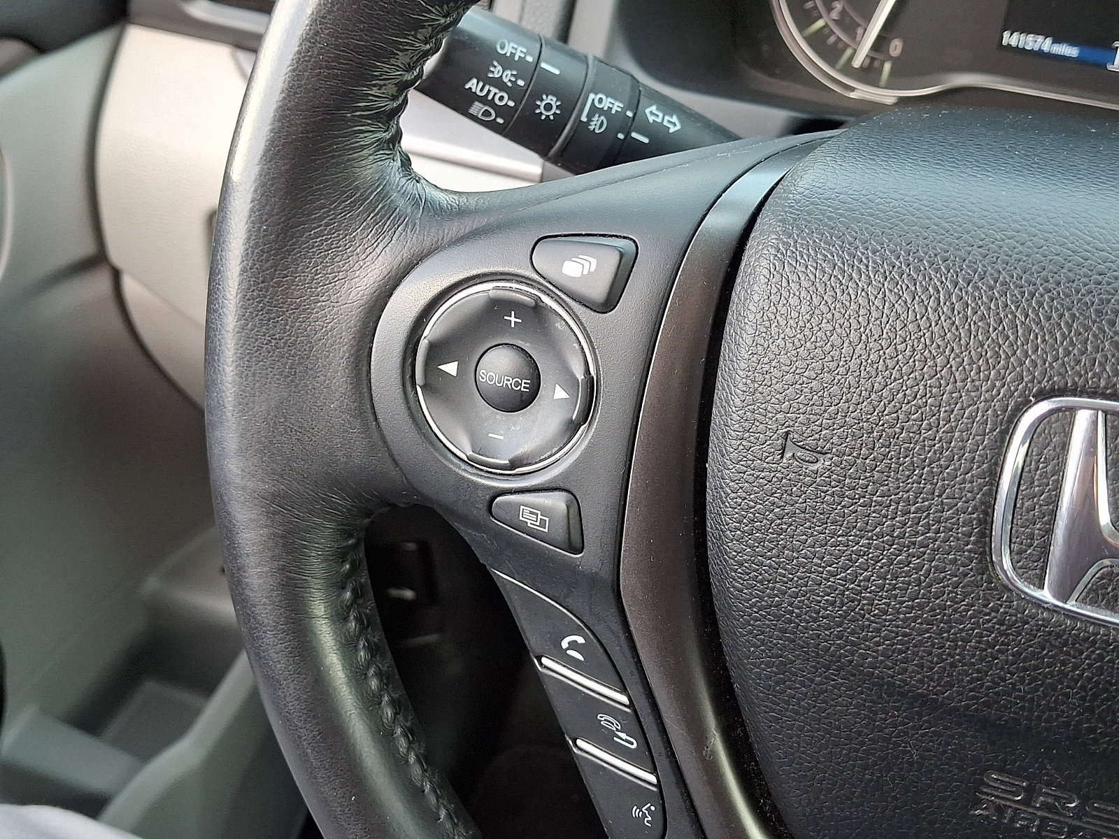 Used 2017 Honda Pilot EX-L image 23