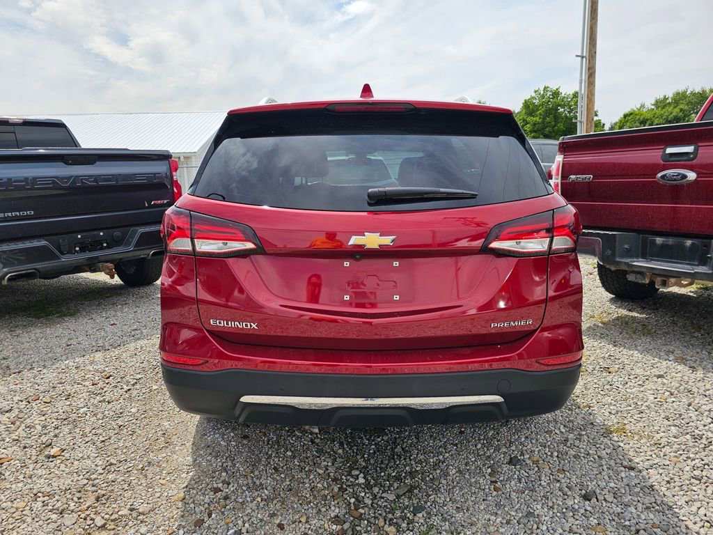 Used 2022 Chevrolet Equinox Premier FWD image 3