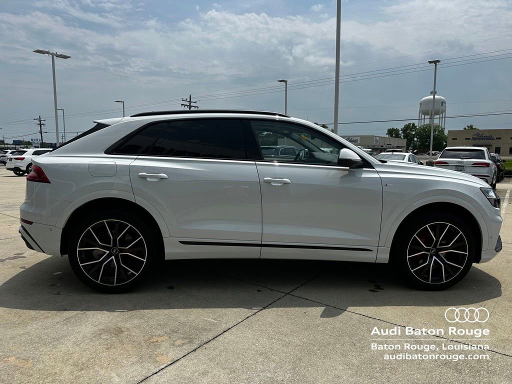 Used 2023 Audi Q8 Prestige AWD/4WD image 4