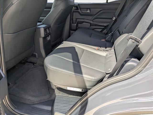 Used 2025 Toyota 4Runner Limited AWD/4WD image 15