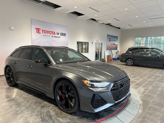Used 2021 Audi RS 6 w/ Executive Package image 1