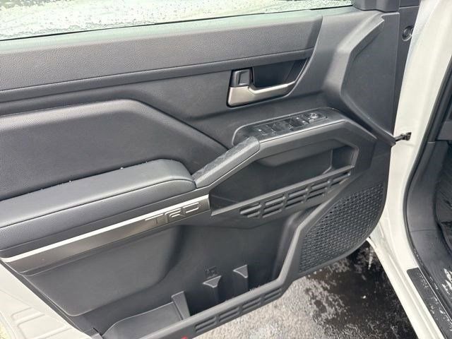 New 2025 Toyota Tacoma TRD Off-Road image 17