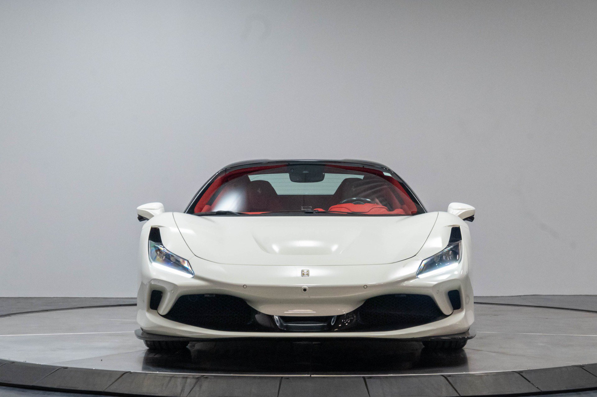 Used 2021 Ferrari F8 Tributo RWD image 63