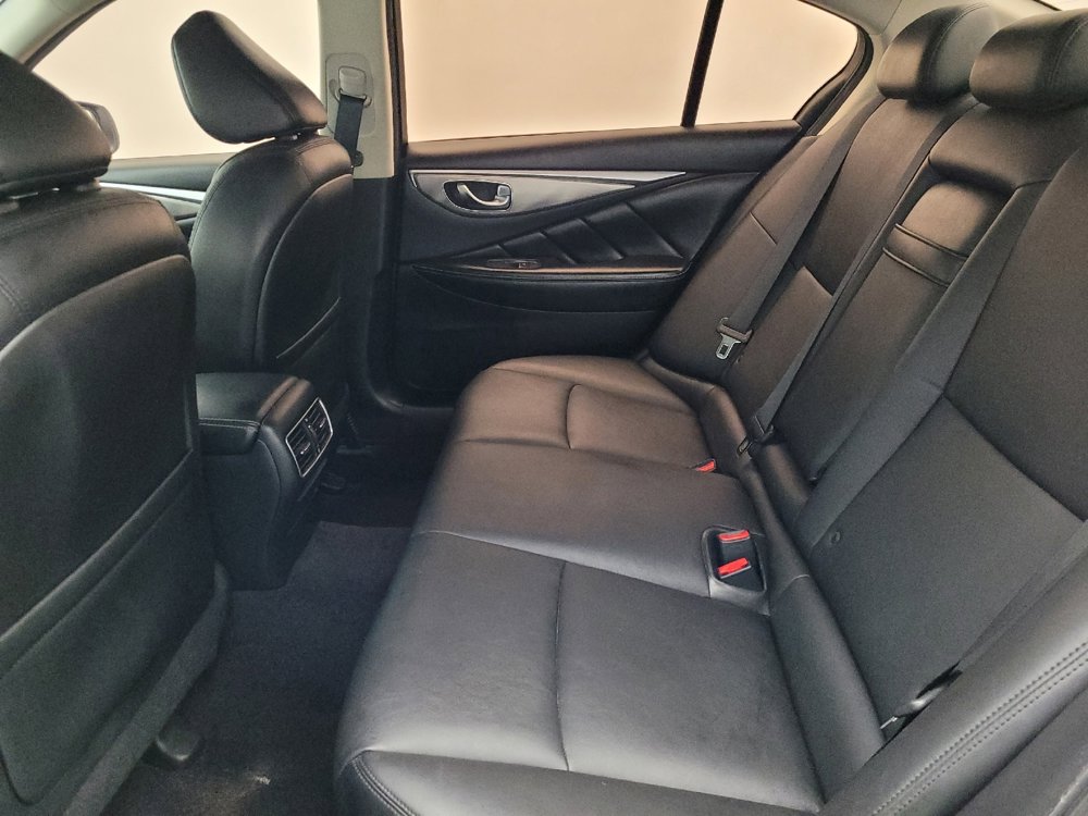 Used 2015 INFINITI Q50 Premium w/ Navigation Package RWD image 18