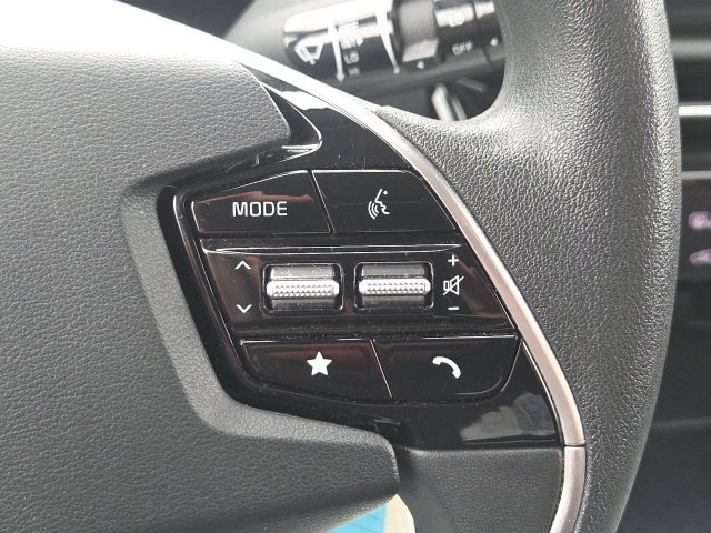Used 2024 Kia Niro LX FWD image 35
