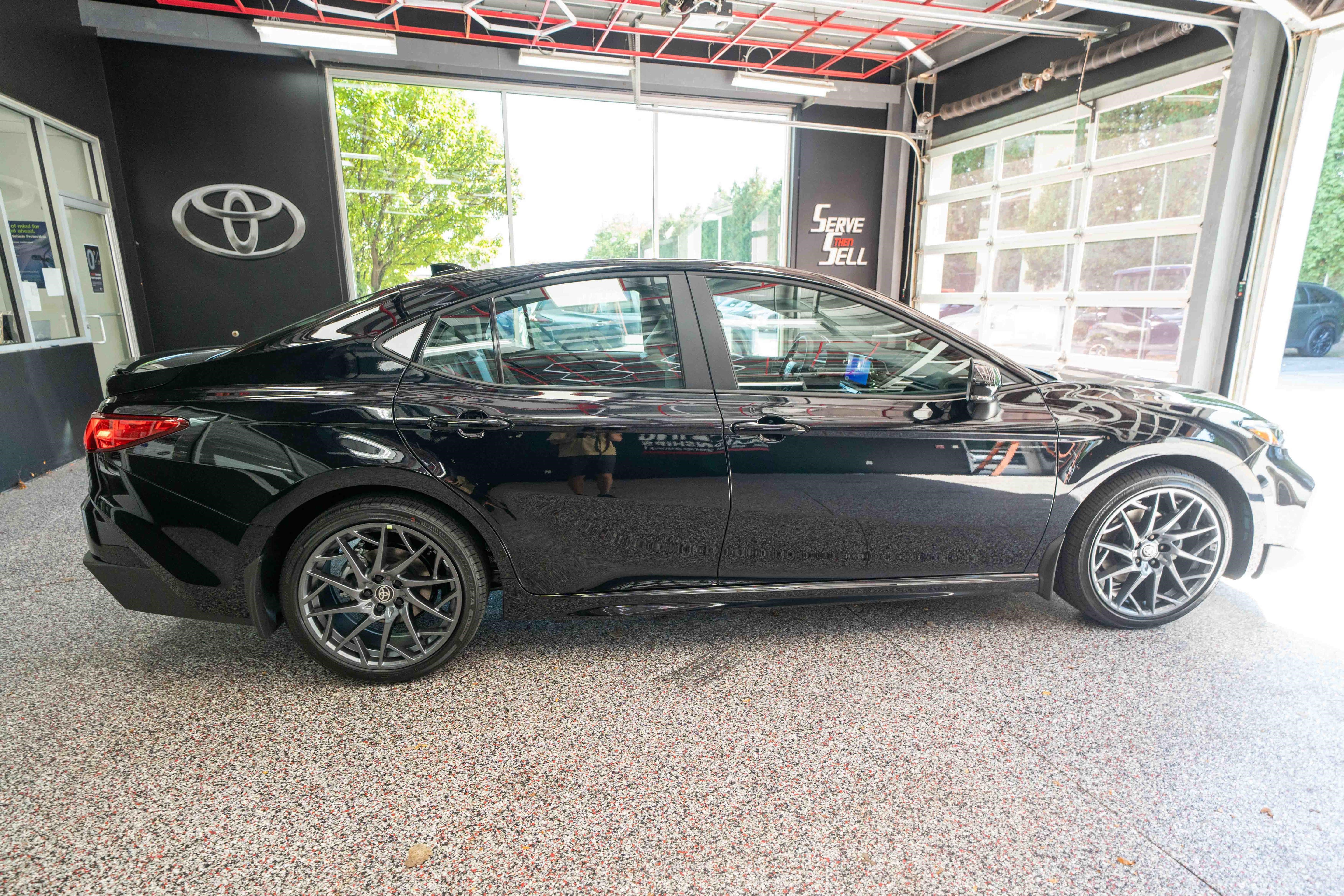 New 2026 Toyota Camry SE w/ Multimedia Upgrade Package AWD/4WD image 4