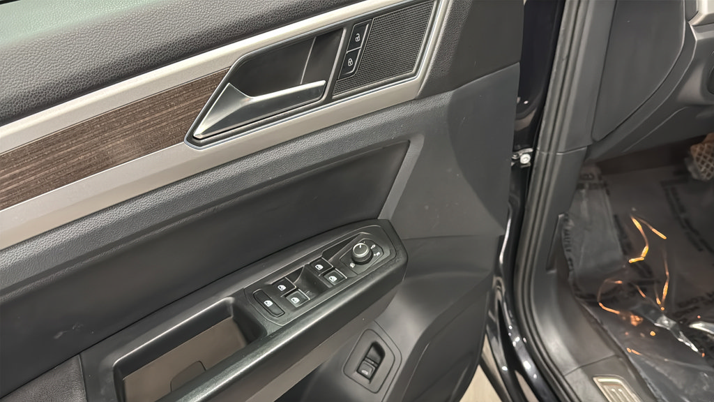 Used 2019 Volkswagen Atlas SEL AWD/4WD image 21