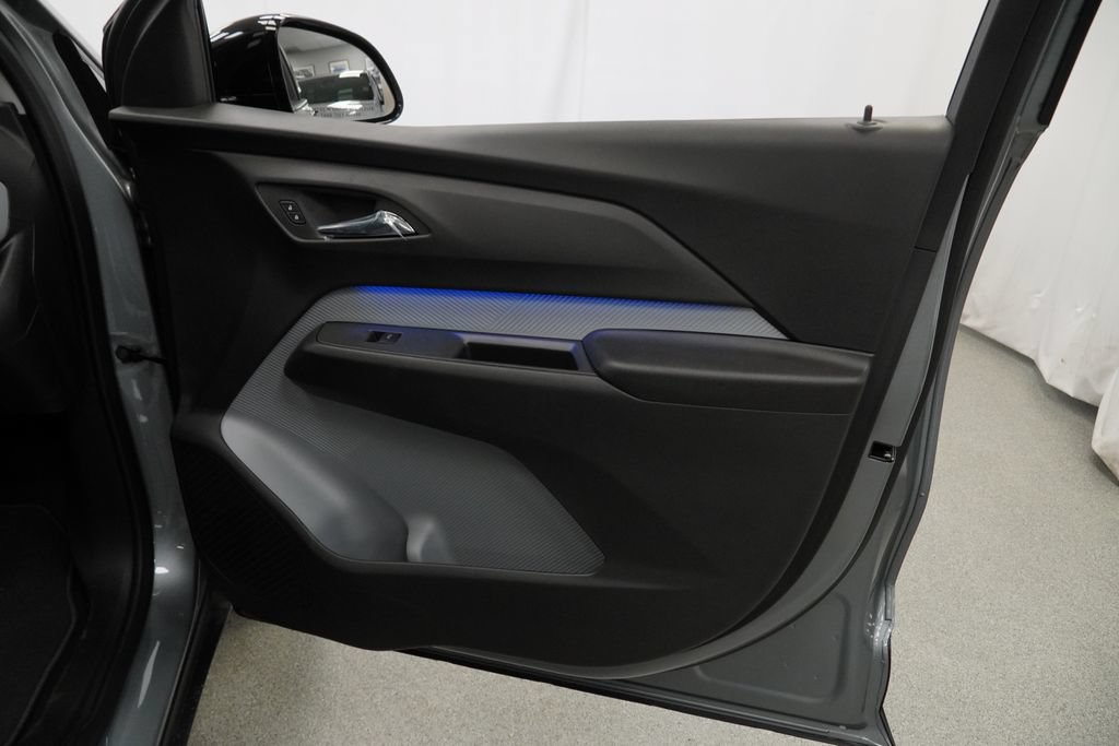 New 2027 Chevrolet Bolt RS w/ Technology Package FWD image 26