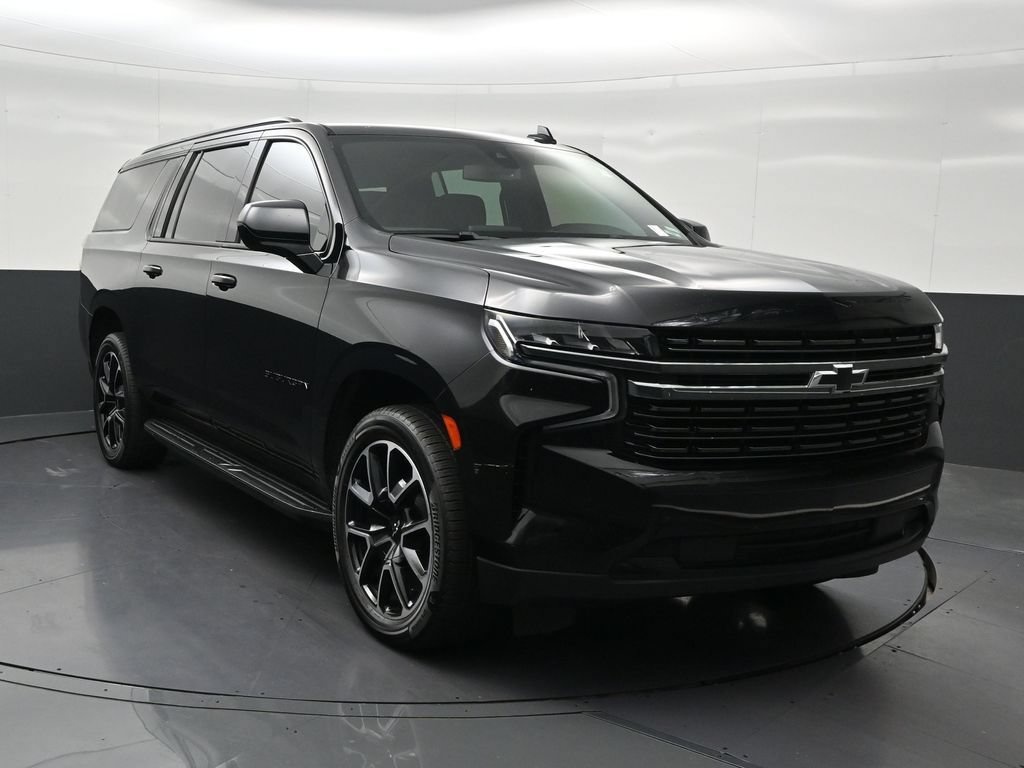 Used 2021 Chevrolet Suburban RST w/ Rear Media and Nav Package RWD image 8