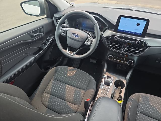 Certified 2024 Ford Escape Active AWD/4WD image 33