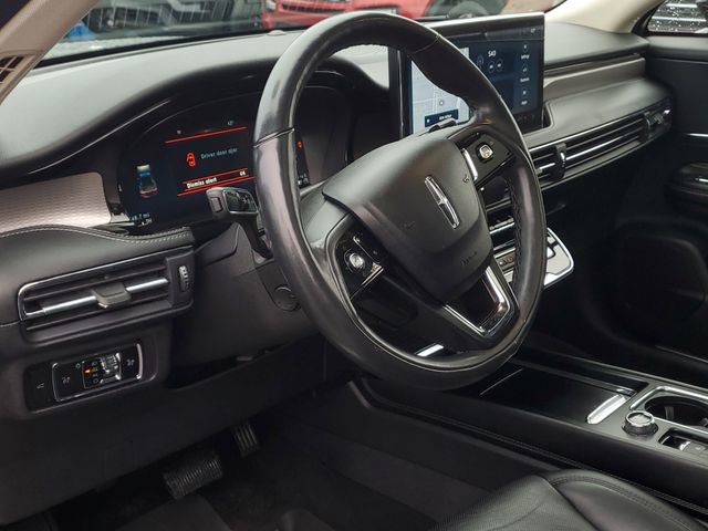 Used 2023 Lincoln Corsair Reserve w/ Equipment Group 201A image 13