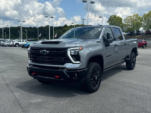 New 2026 Chevrolet Silverado 2500 LTZ w/ LTZ Plus Package AWD/4WD image 8