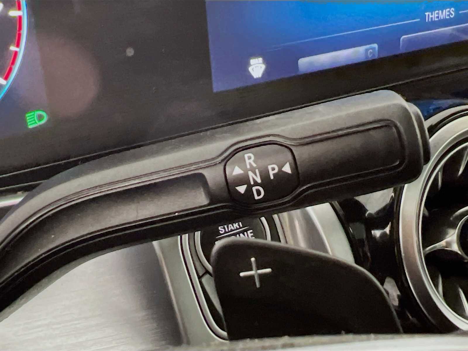 Used 2023 Mercedes-Benz GLB 250 4MATIC image 16