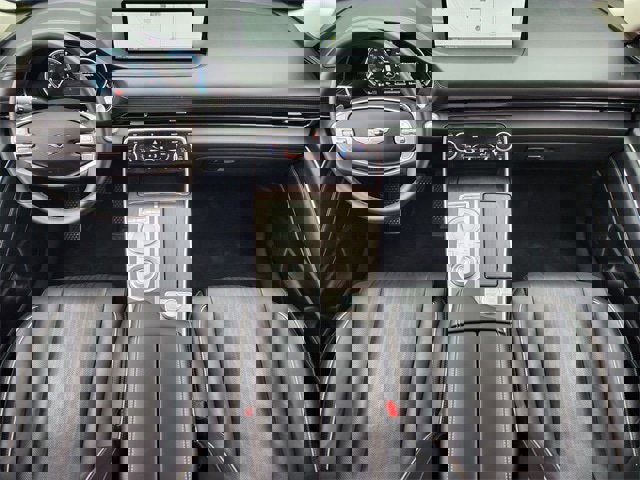 Used 2022 Genesis GV80 2.5T w/ Prestige Package 04 image 21