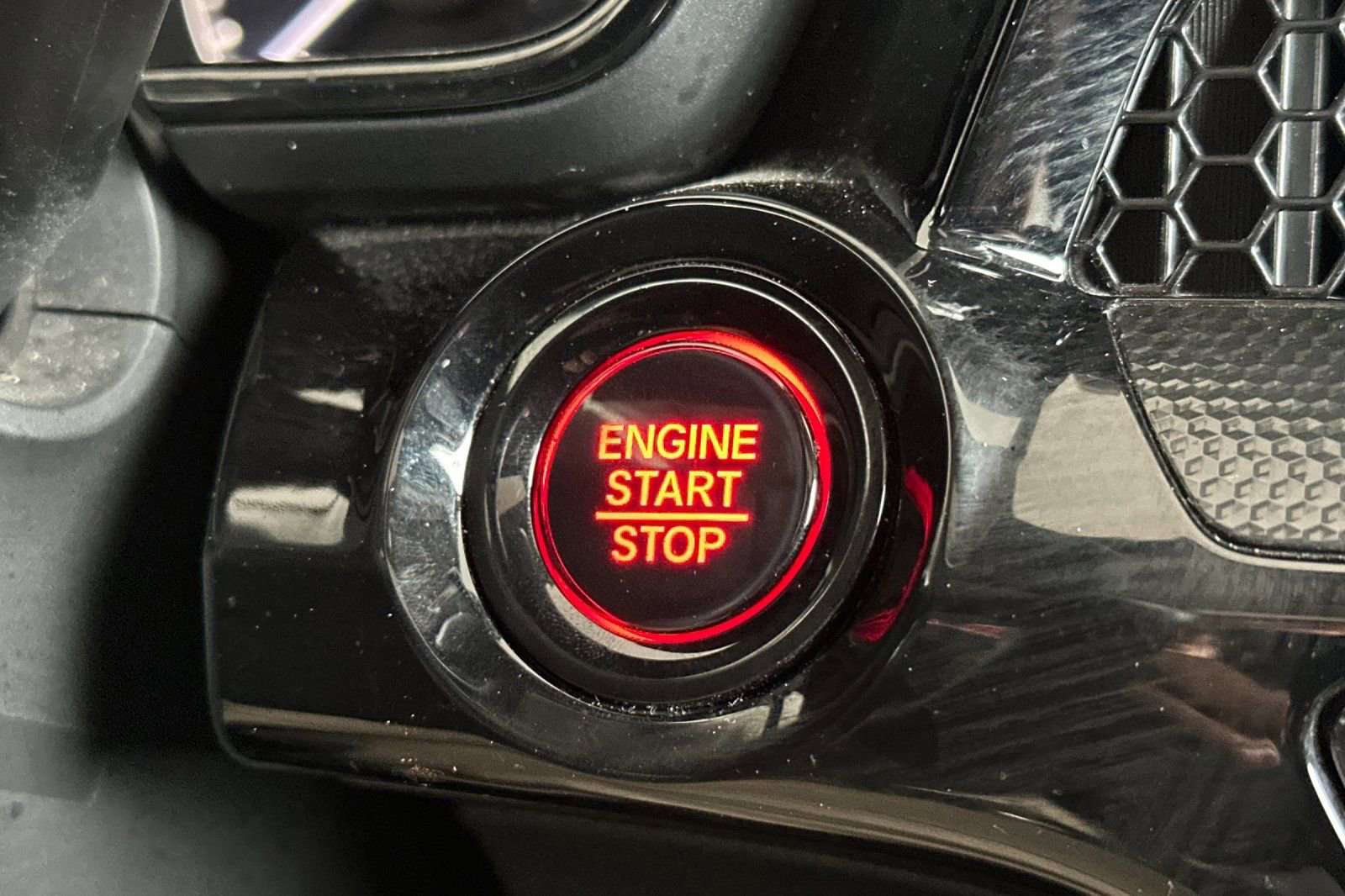 Used 2025 Honda CR-V EX-L image 22