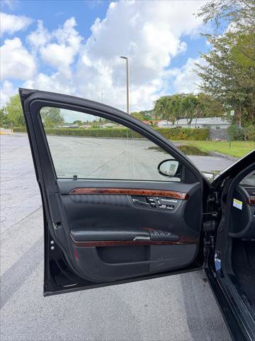 Used 2008 Mercedes-Benz S 600 image 31