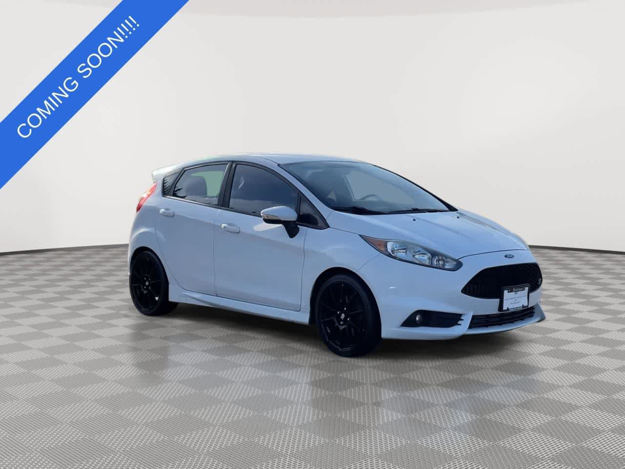 Used 2015 Ford Fiesta ST FWD image 2