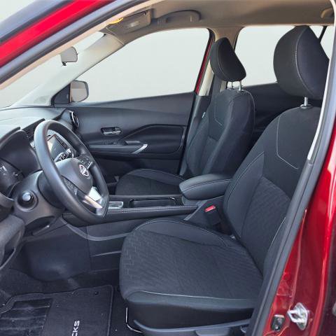 Certified 2024 Nissan Kicks SV FWD image 23