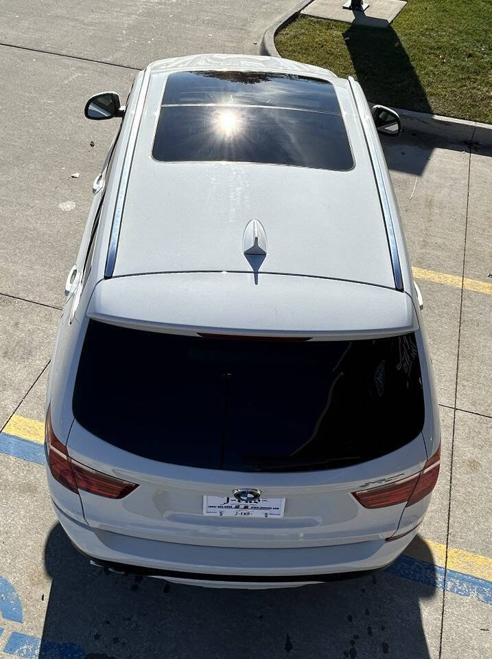 Used 2016 BMW X3 xDrive28i image 12