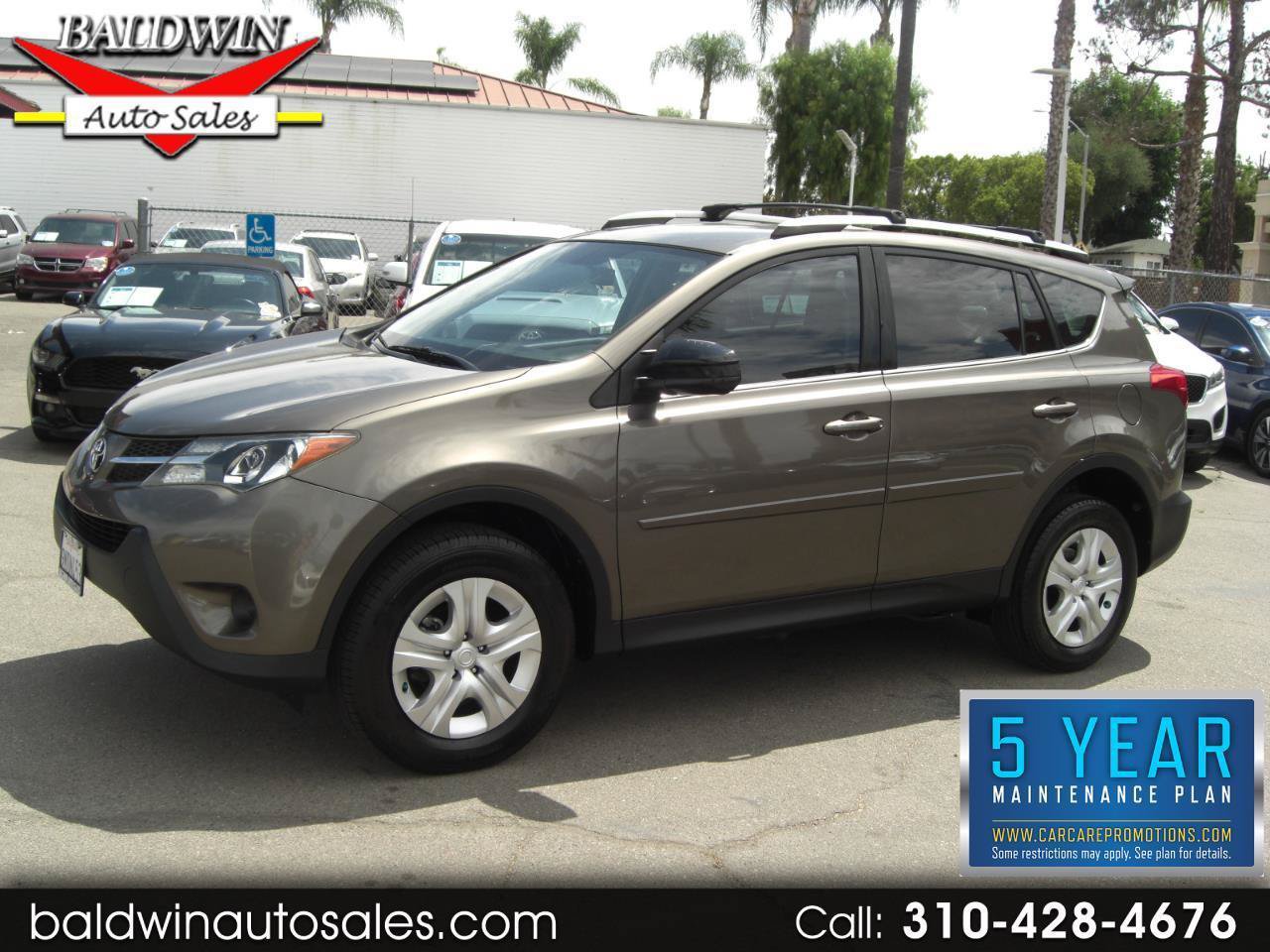 Used 2015 Toyota RAV4 LE FWD image 1