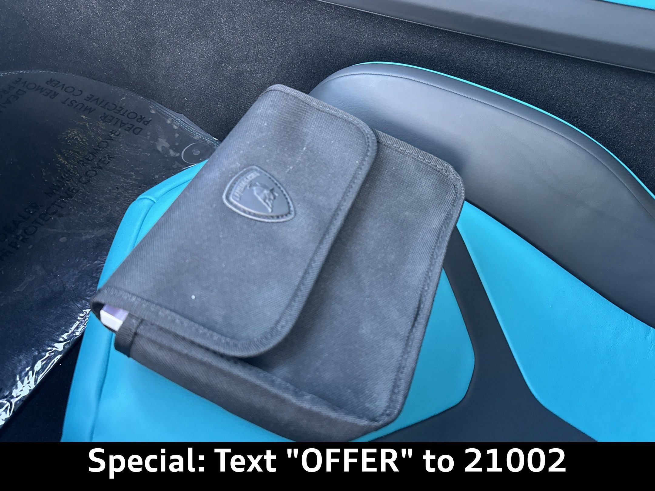 Used 2024 Lamborghini Revuelto image 30