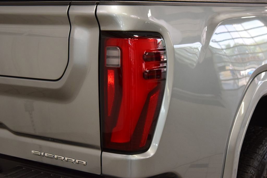 Used 2024 GMC Sierra 2500 Denali w/ Denali Reserve Package AWD/4WD image 22