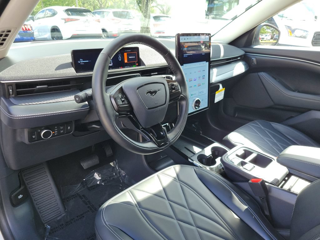 Certified 2025 Ford Mustang Mach-E Select RWD image 11
