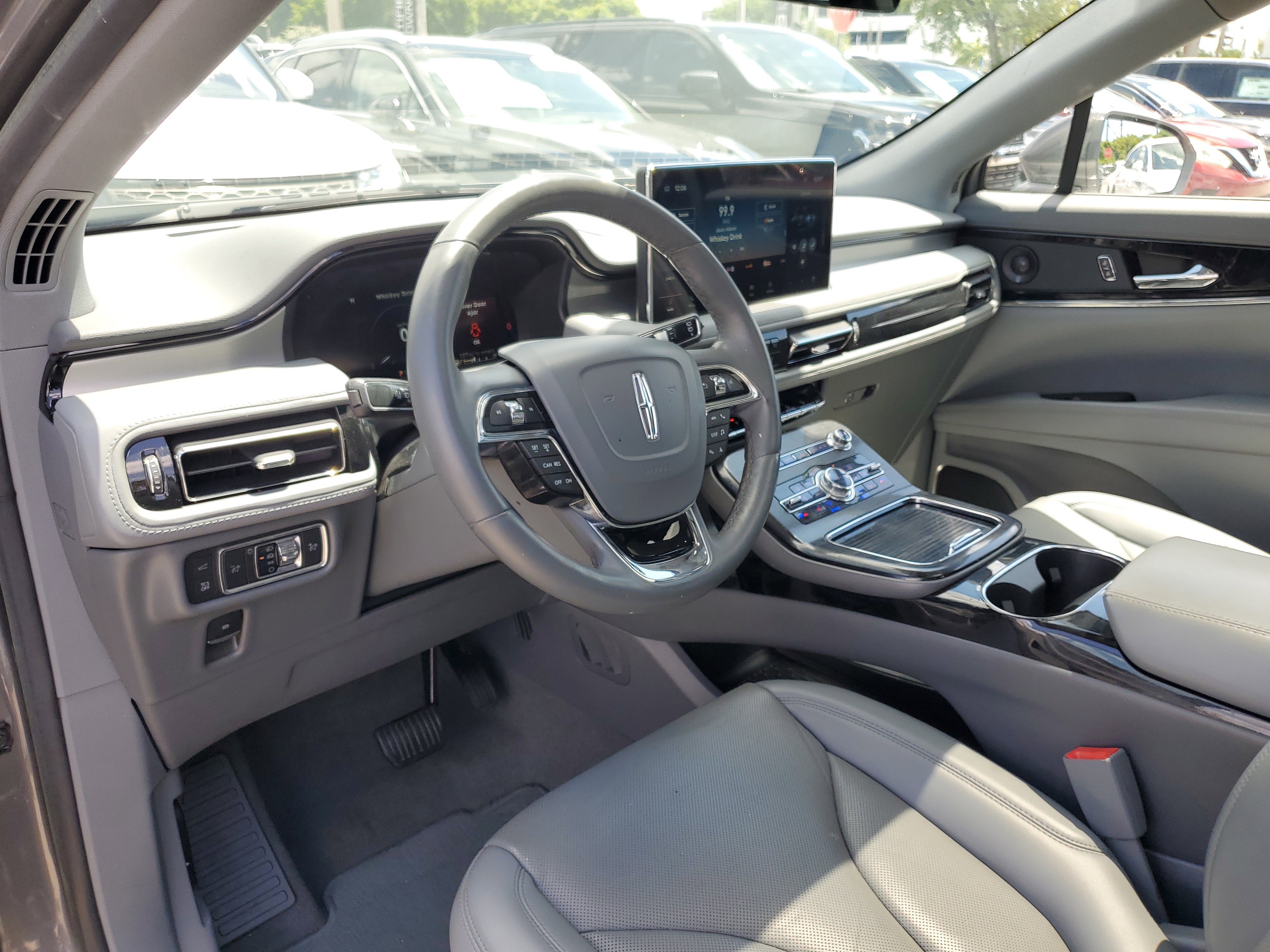 Certified 2021 Lincoln Nautilus Reserve w/ Class II Trailer Tow Package image 12