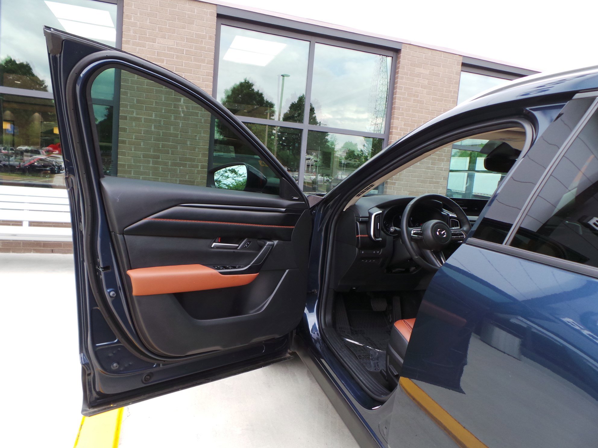 Certified 2023 MAZDA CX-50 AWD 2.5 Turbo w/ Cargo Package image 26