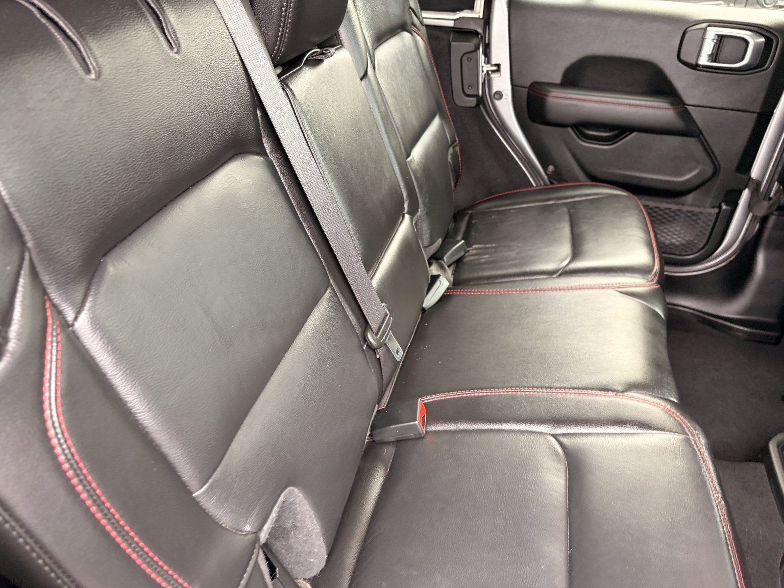 Used 2020 Jeep Wrangler Unlimited Rubicon AWD/4WD image 18