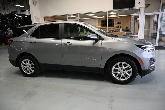 Used 2024 Chevrolet Equinox LT image 4