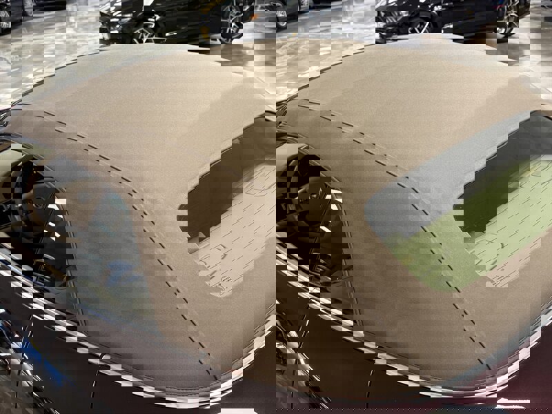 Used 2011 Jaguar XK Convertible image 24