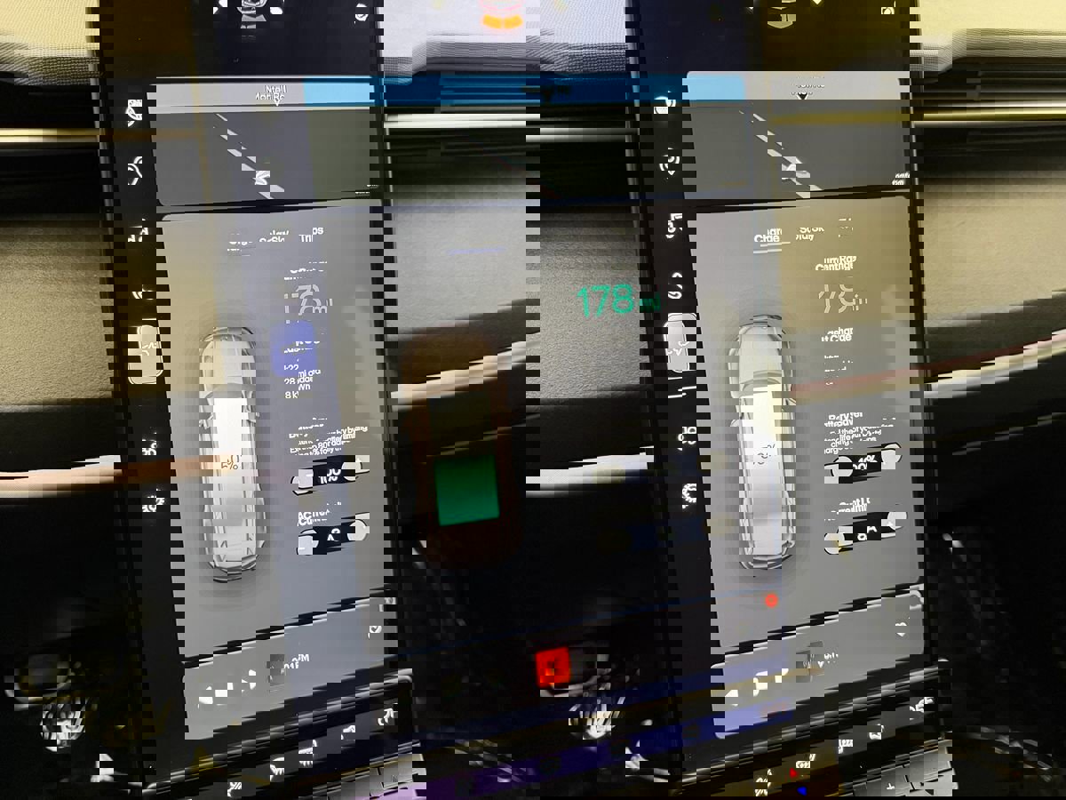 Used 2023 Fisker Ocean One image 29