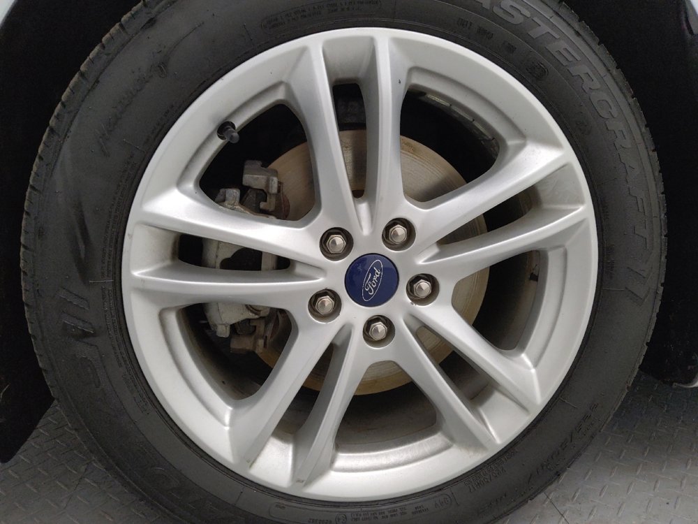 Used 2018 Ford Fusion S FWD image 31