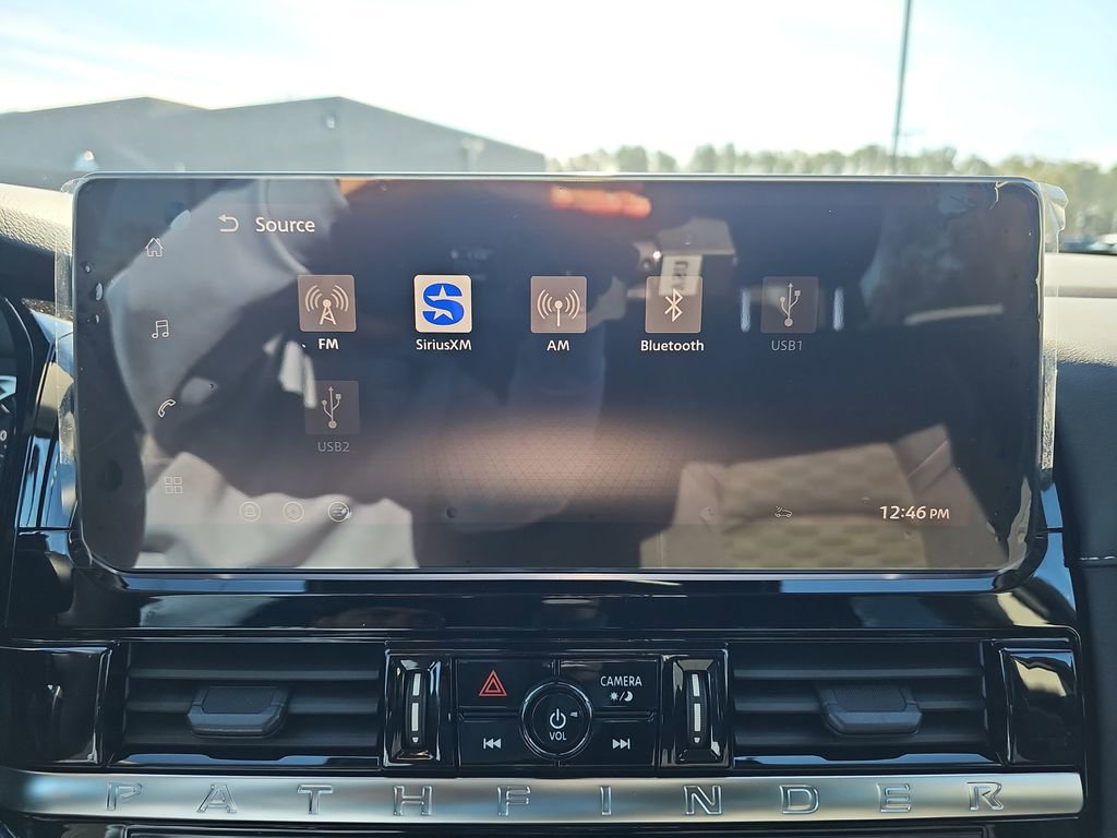 New 2026 Nissan Pathfinder Platinum image 25