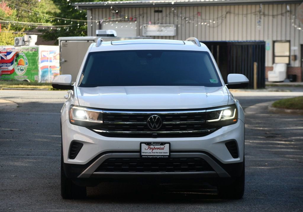 Used 2021 Volkswagen Atlas SEL Premium image 2