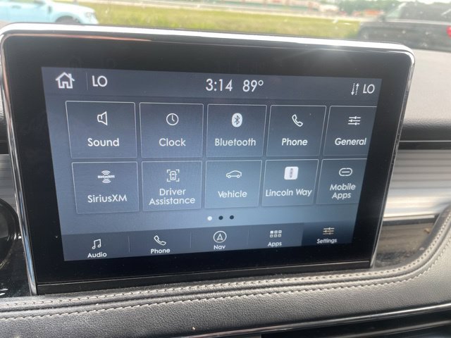 Used 2022 Lincoln Corsair AWD w/ Equipment Group 101A image 33