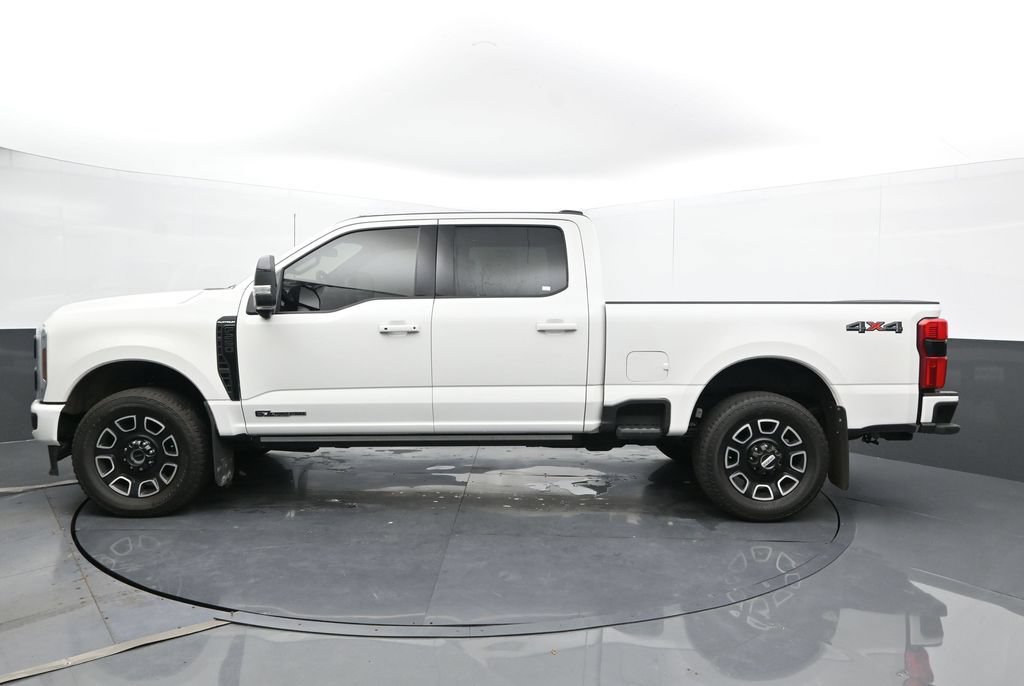 Used 2025 Ford F250 Platinum AWD/4WD image 9
