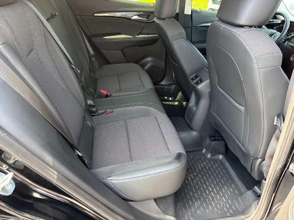 Used 2023 Buick Envision Preferred FWD image 15