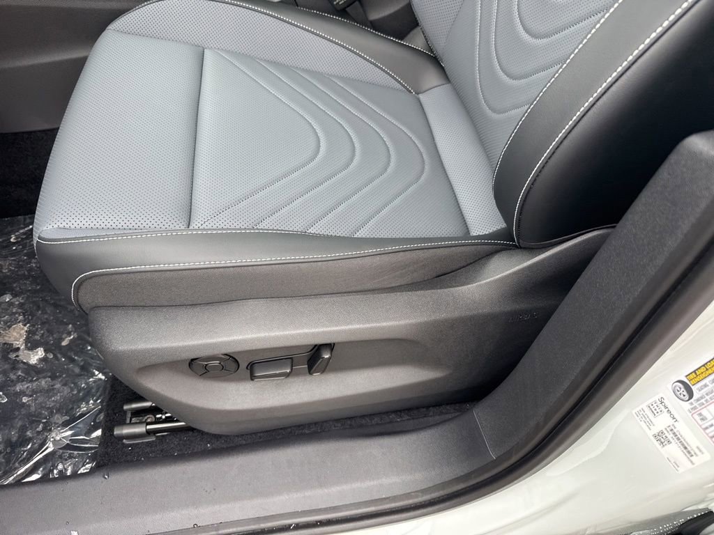 New 2026 Volkswagen Tiguan SE R-Line image 18