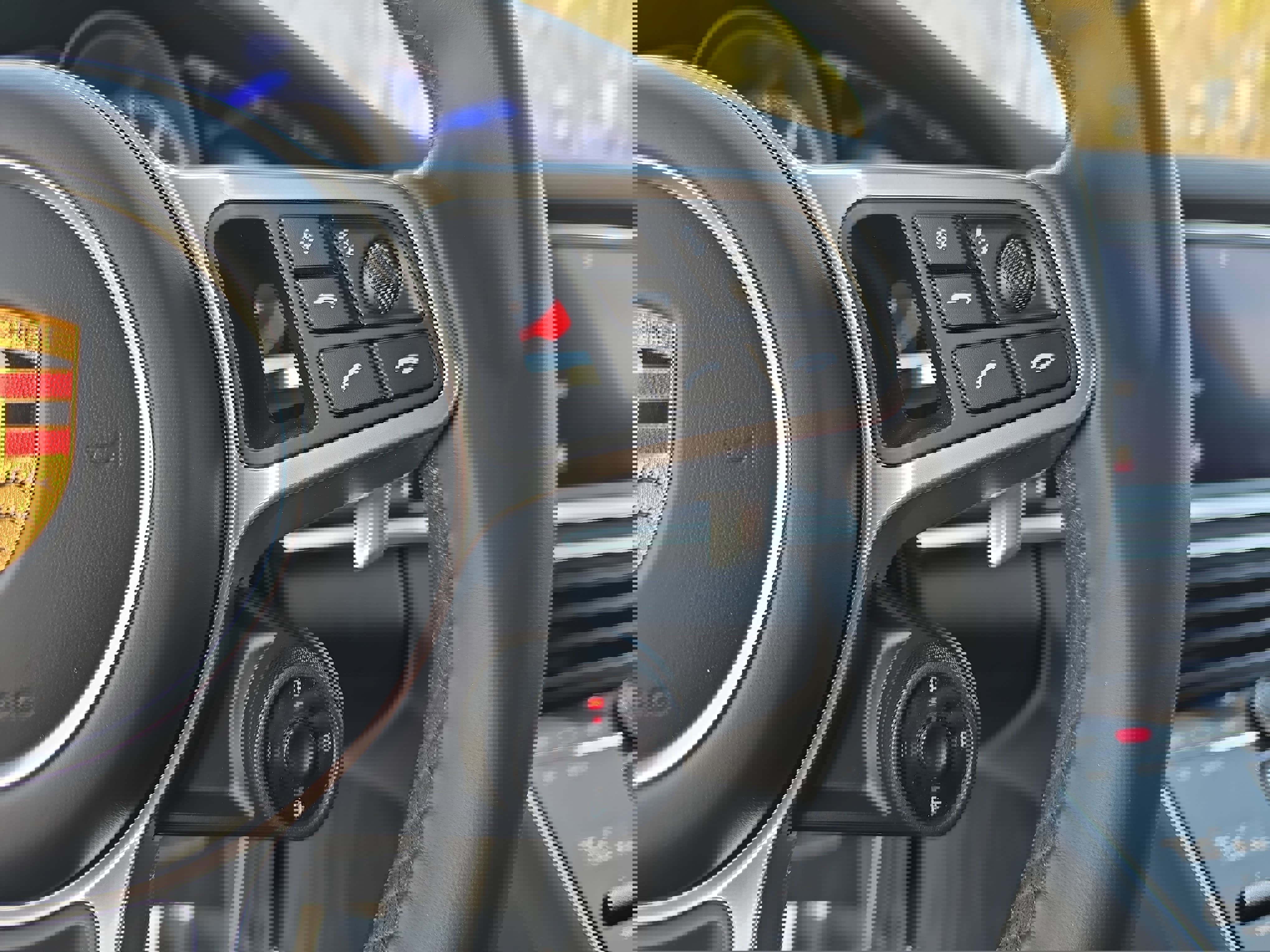 Used 2020 Porsche Panamera GTS image 18