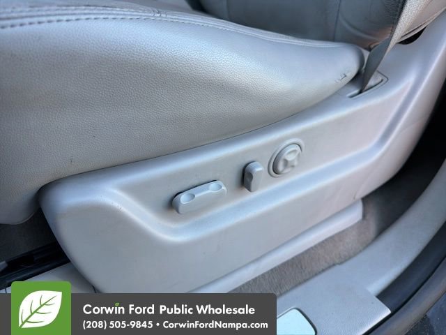 Used 2014 Chevrolet Tahoe LTZ image 24