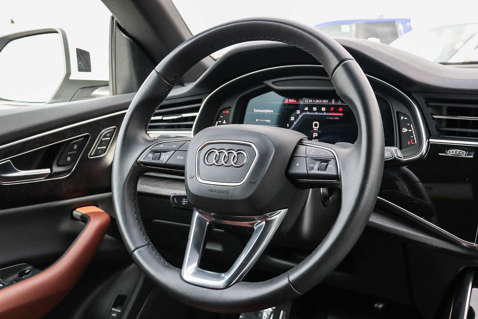 Used 2023 Audi Q8 Premium w/ Convenience Package image 42