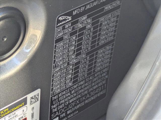 Used 2019 Jaguar F-PACE Premium image 25