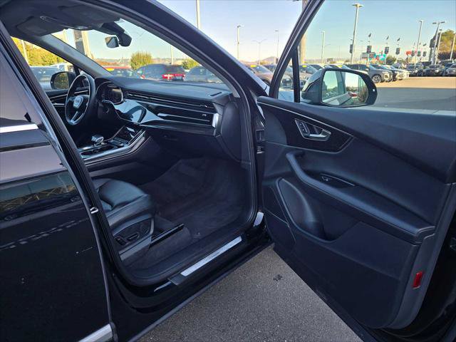 Used 2024 Audi Q7 3.0T Premium Plus image 12