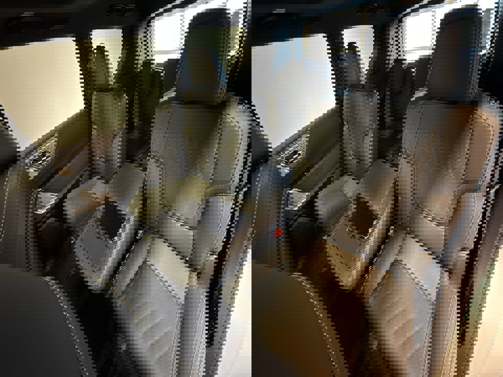 New 2026 INFINITI QX80 Autograph w/ Premium Cargo Package image 23