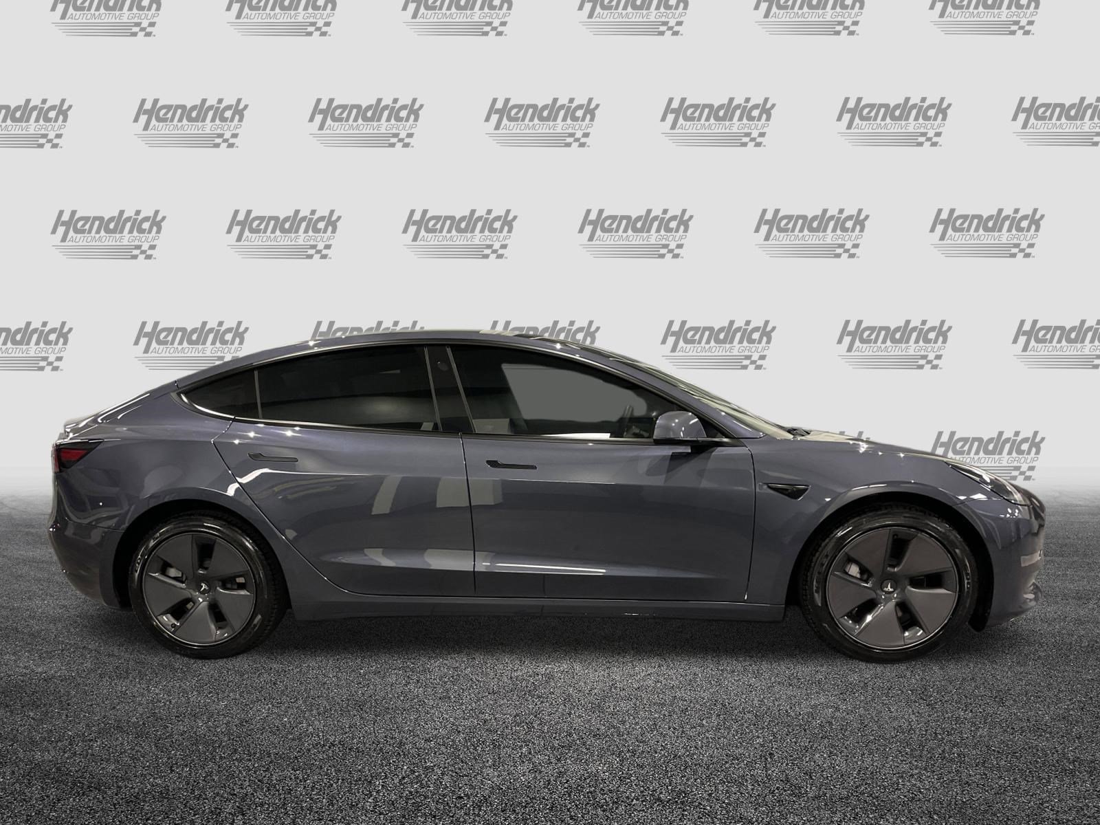 Used 2023 Tesla Model 3 Standard Range image 11