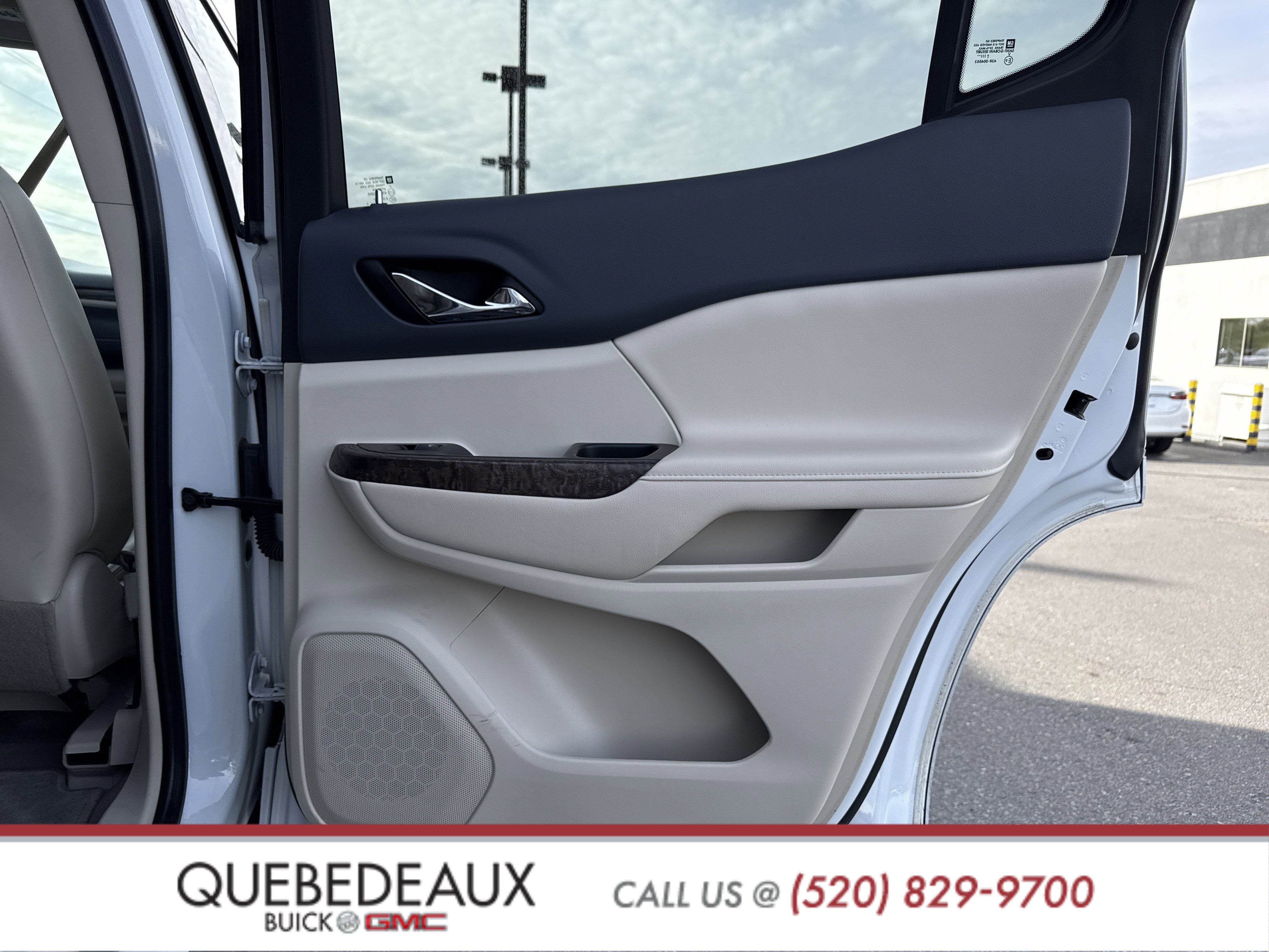 Used 2020 GMC Acadia Denali w/ Denali Ultimate Package image 43