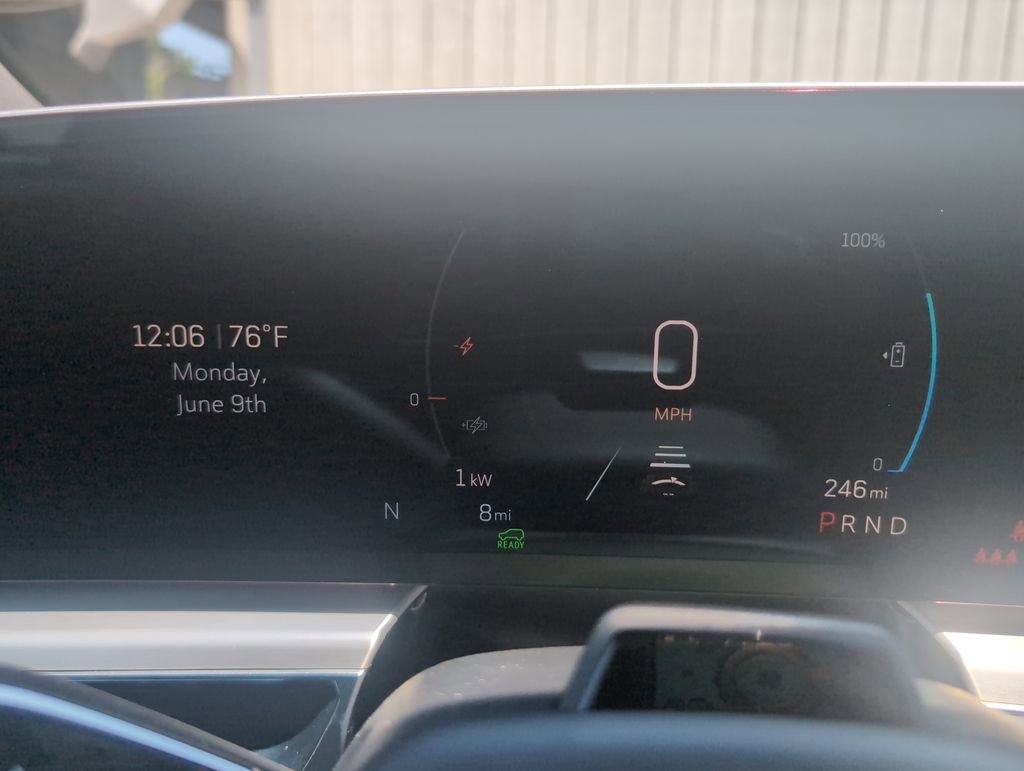 New 2025 Cadillac Lyriq Sport image 28