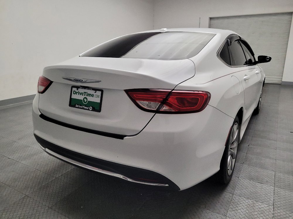 Used 2015 Chrysler 200 Limited w/ Convenience Group FWD image 7